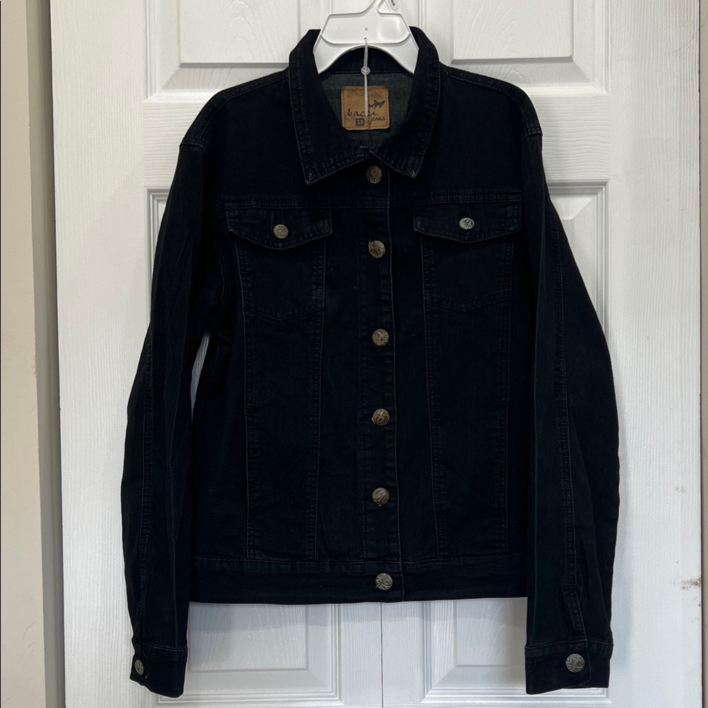 Stylish Black Denim Jacket for Women